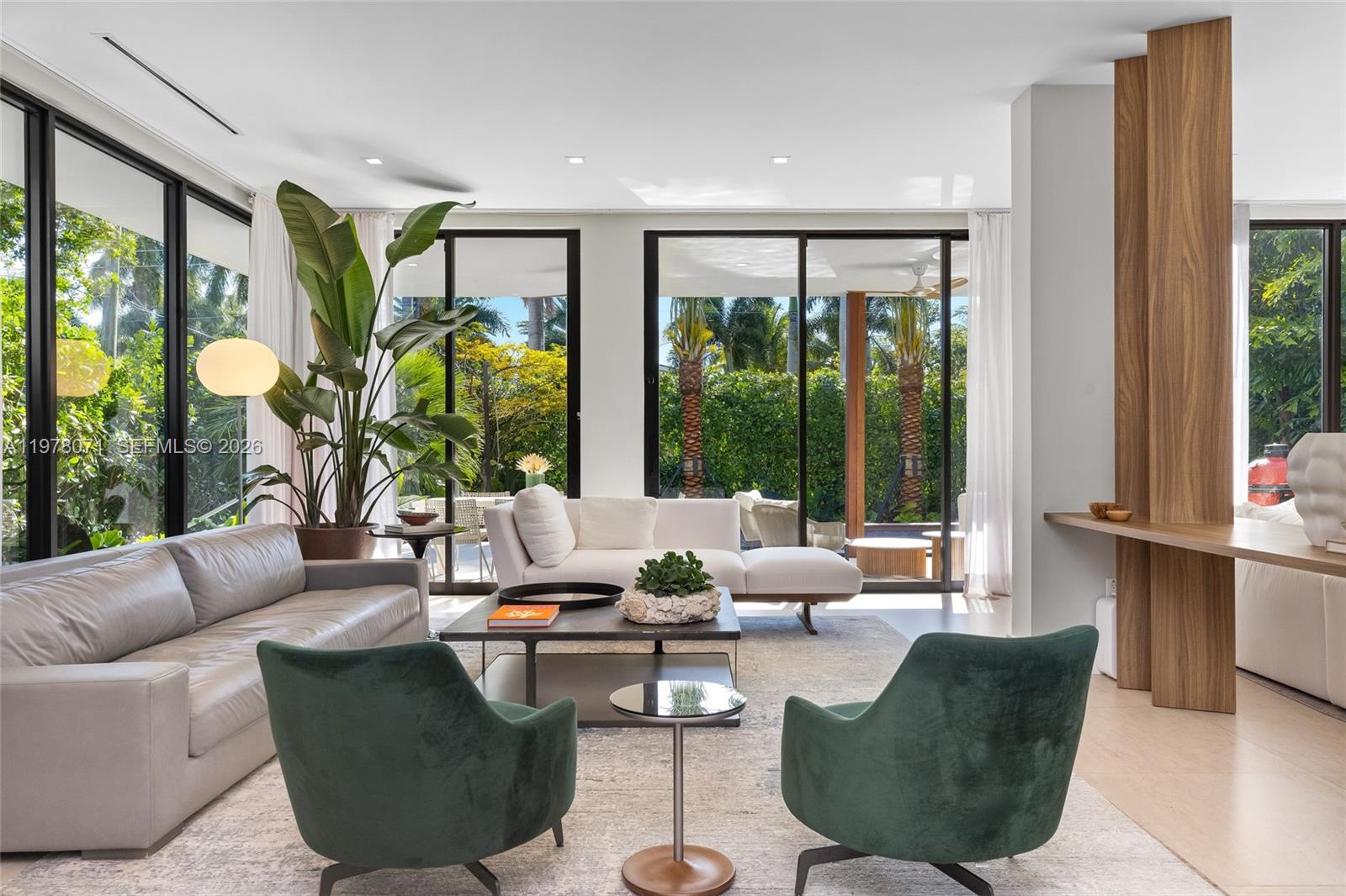 LA GORCE GOLF SUB - Residential