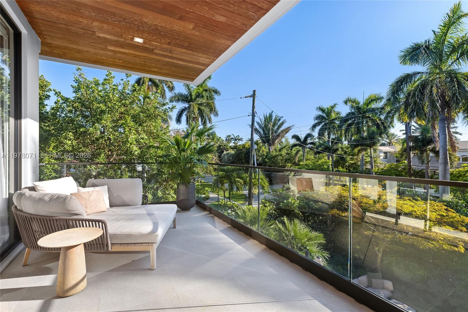 LA GORCE GOLF SUB - Residential