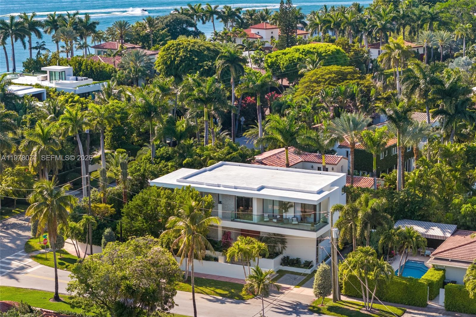 LA GORCE GOLF SUB - Residential