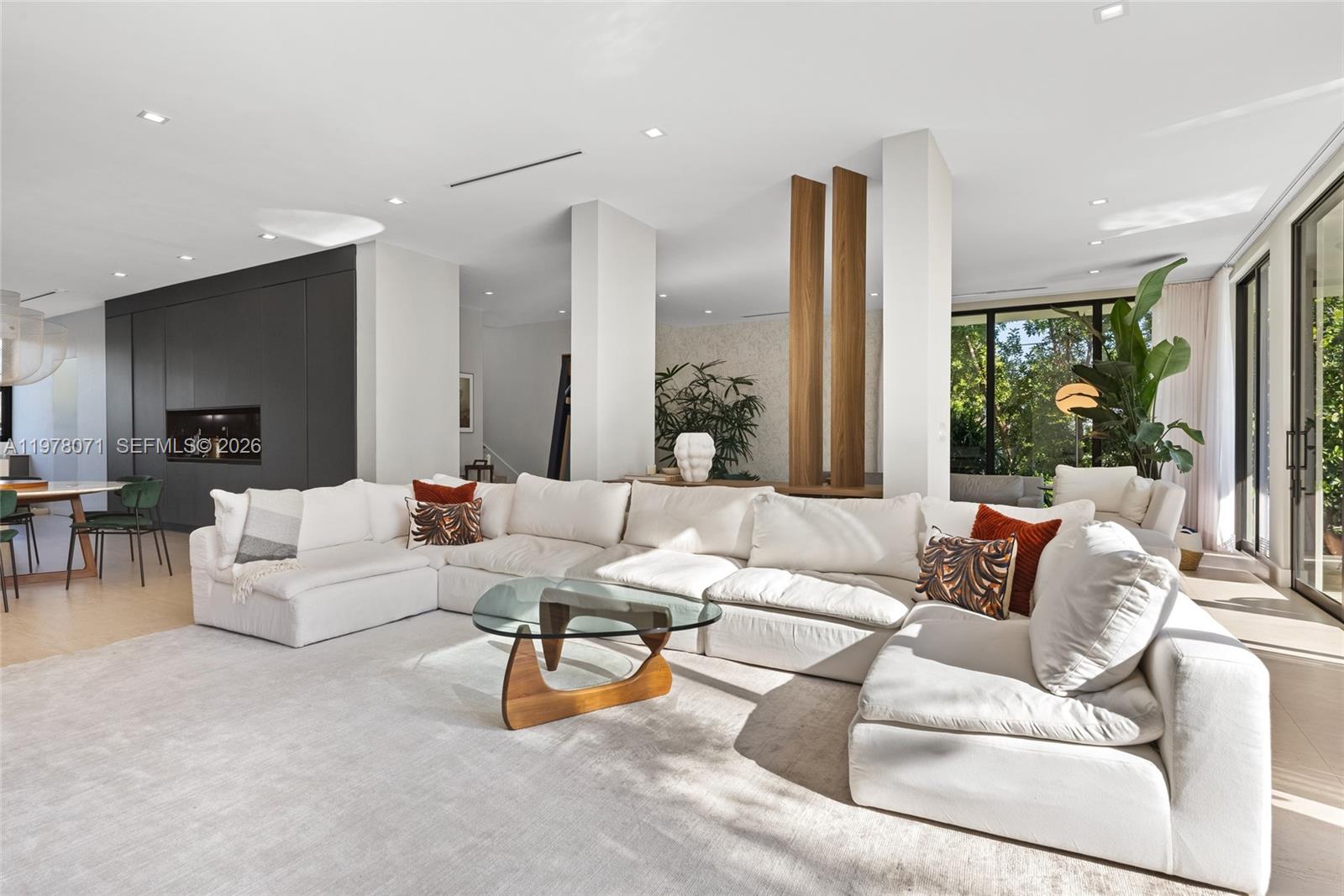 LA GORCE GOLF SUB - Residential