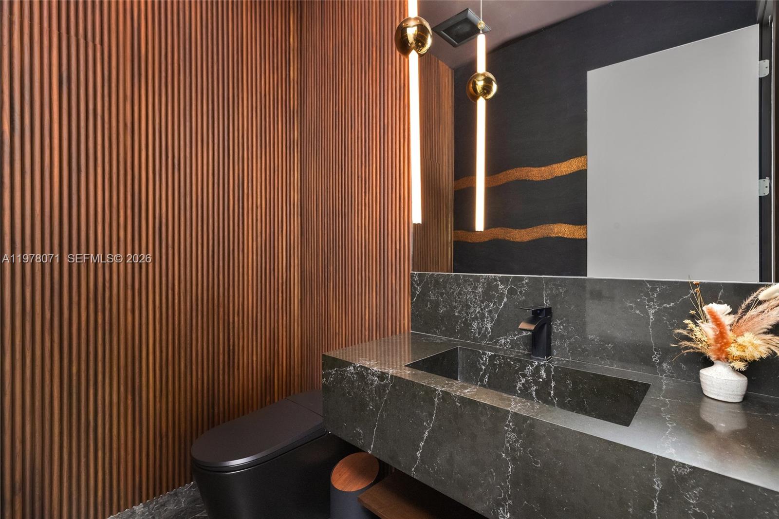 LA GORCE GOLF SUB - Residential