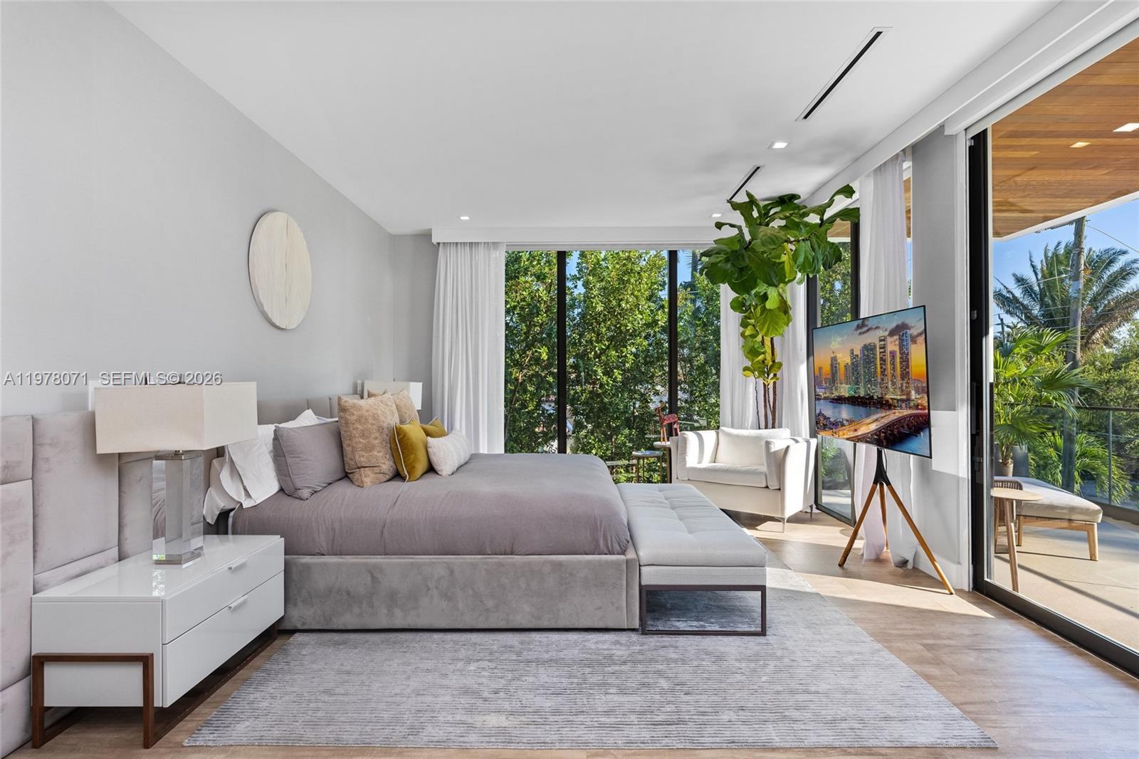 LA GORCE GOLF SUB - Residential