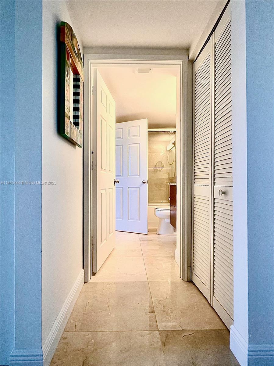 TOWER CONDO AT CITYPLACE - Residential Lease