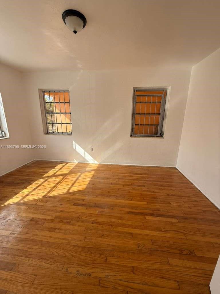 LAWRENCE ESTATE LAND CO - Residential Income