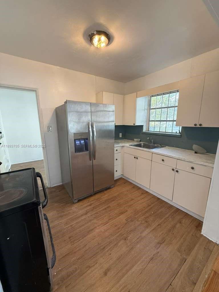 LAWRENCE ESTATE LAND CO - Residential Income