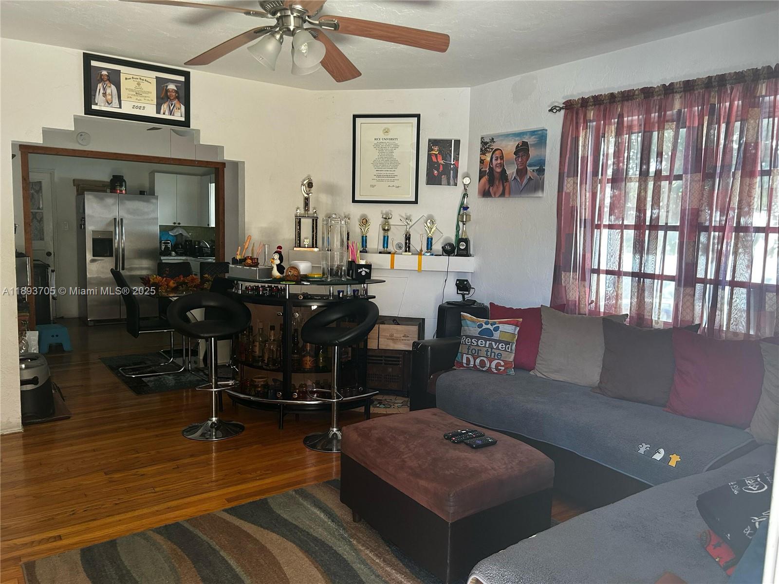 LAWRENCE ESTATE LAND CO - Residential Income