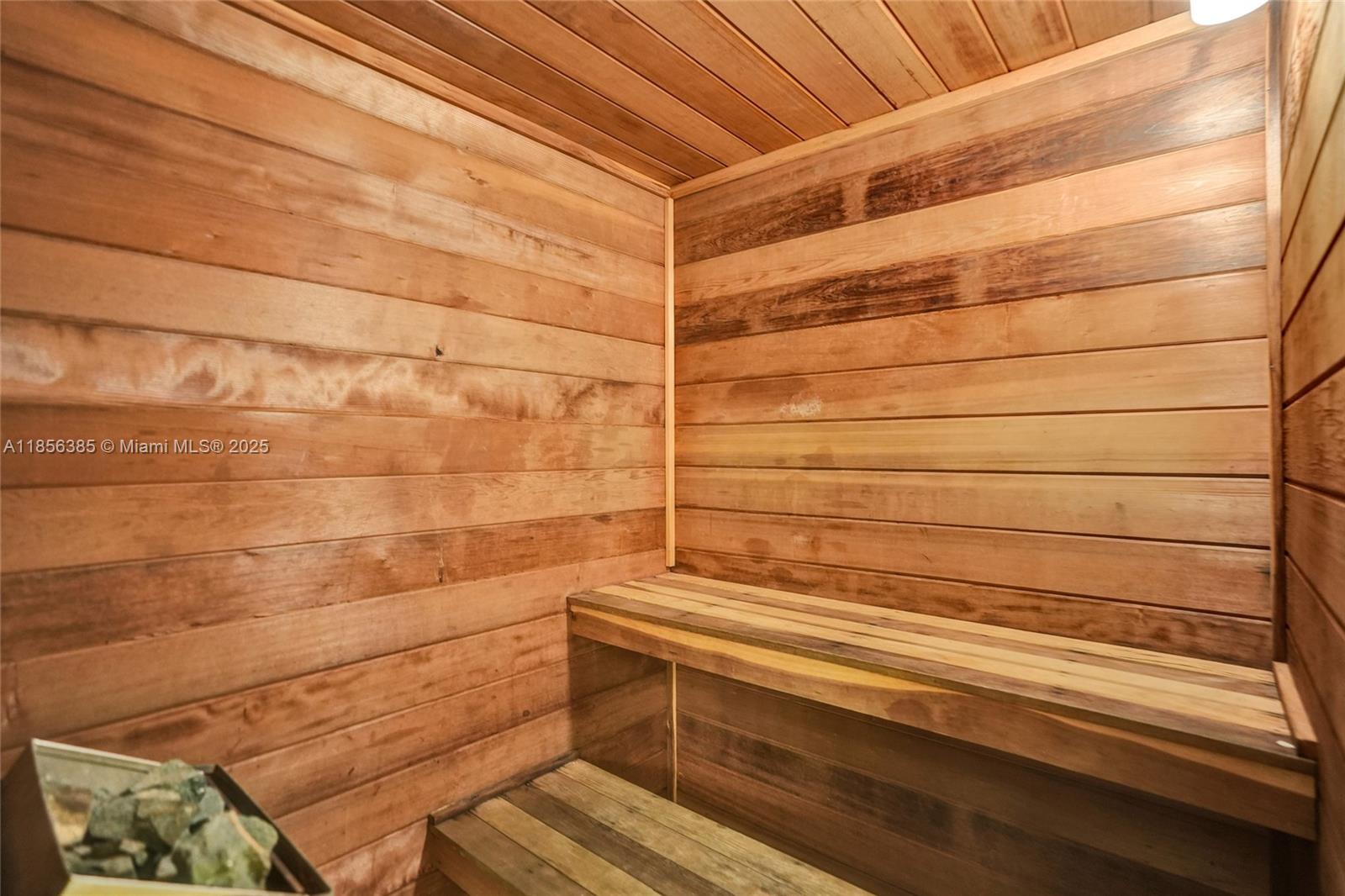 1500 OCEAN CLUB CONDO - Residential Lease