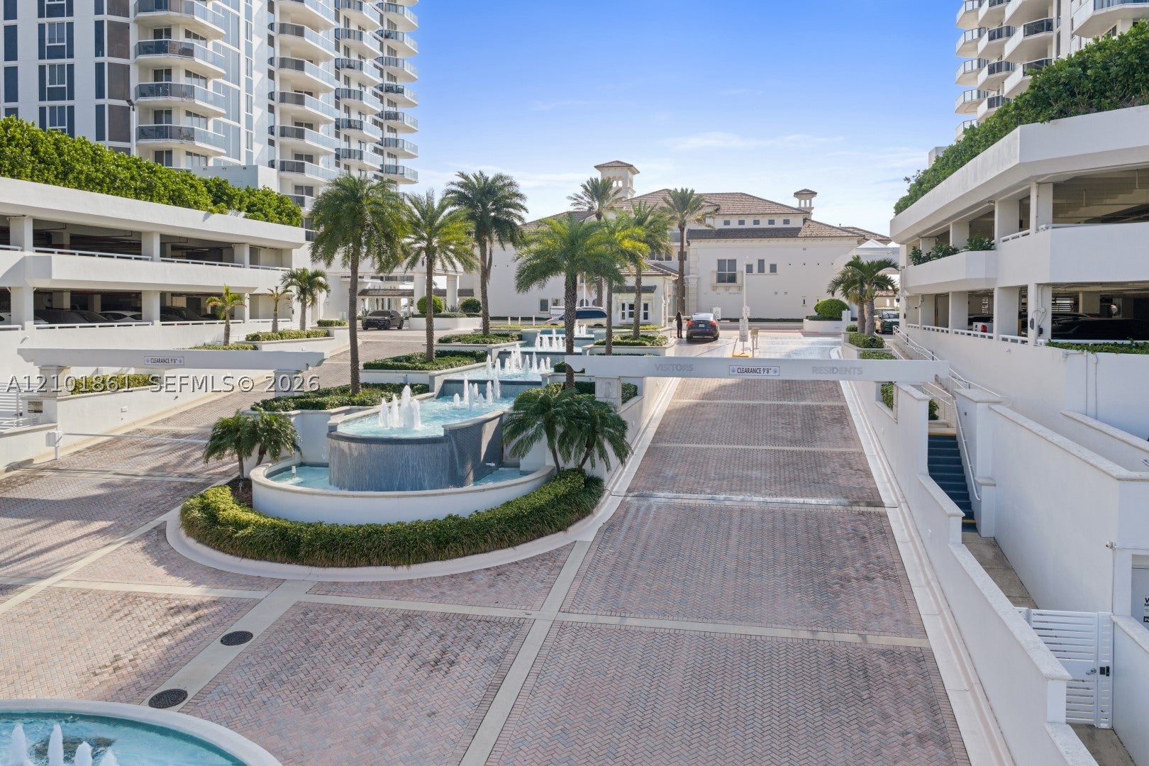 4779 Collins Ave 1908
