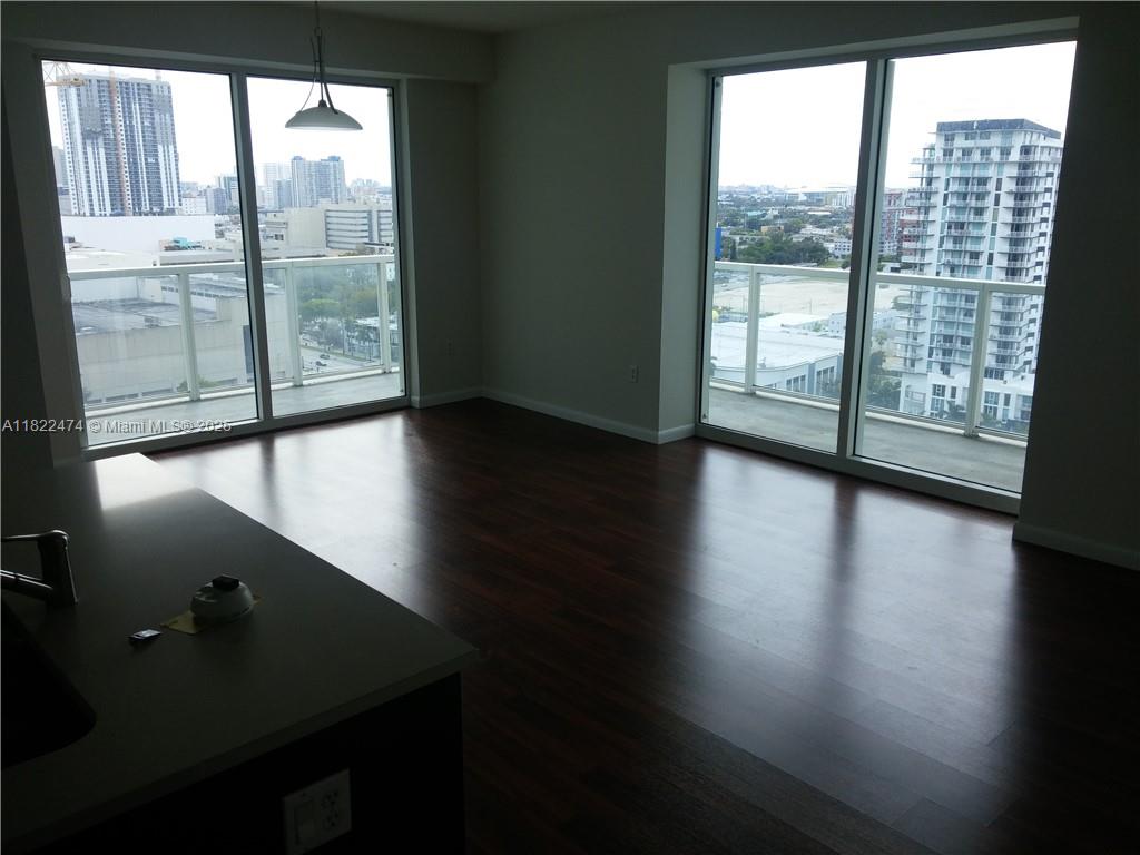 Quantum On The Bay Condo - Residential Lease