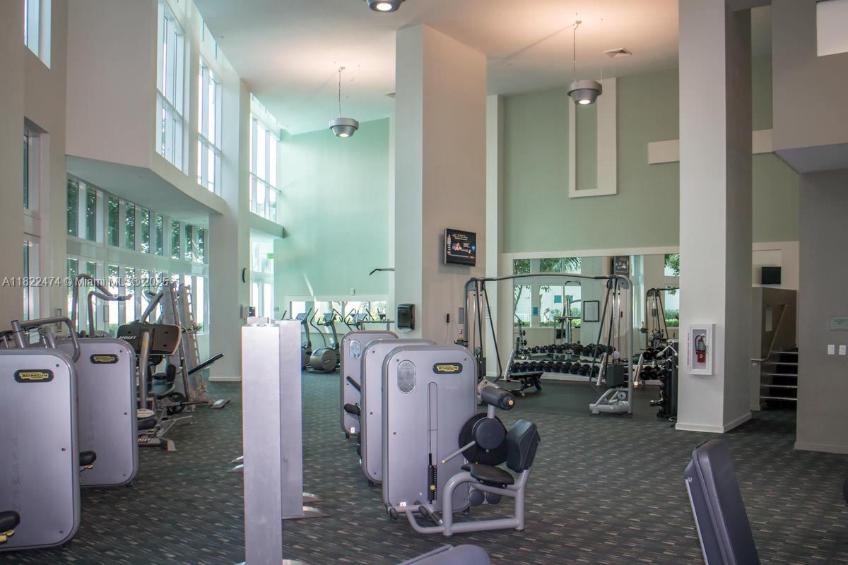 Quantum On The Bay Condo - Residential Lease