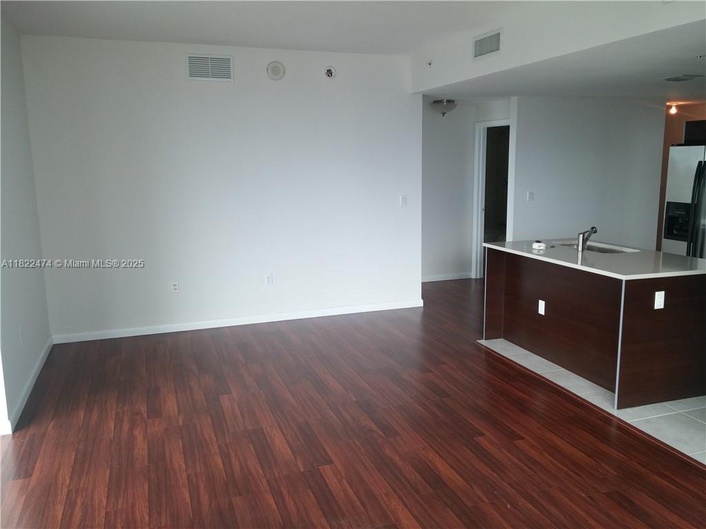 Quantum On The Bay Condo - Residential Lease