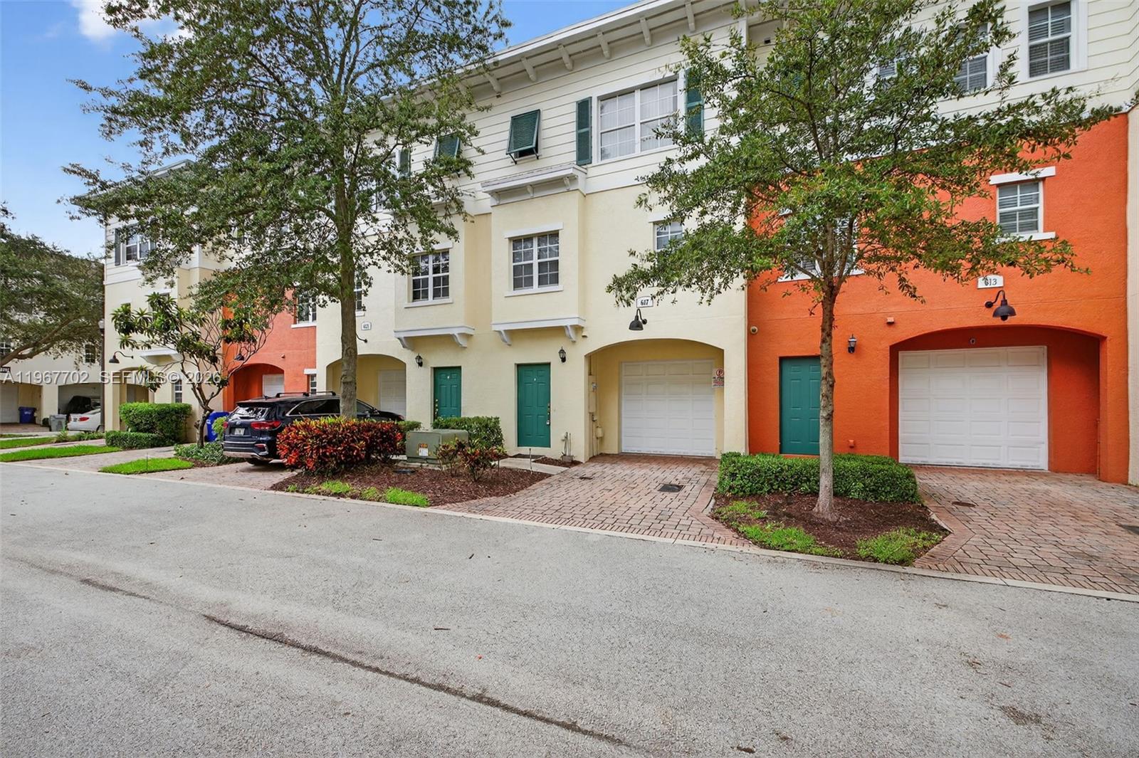 CYPRESS GROVE - Residential