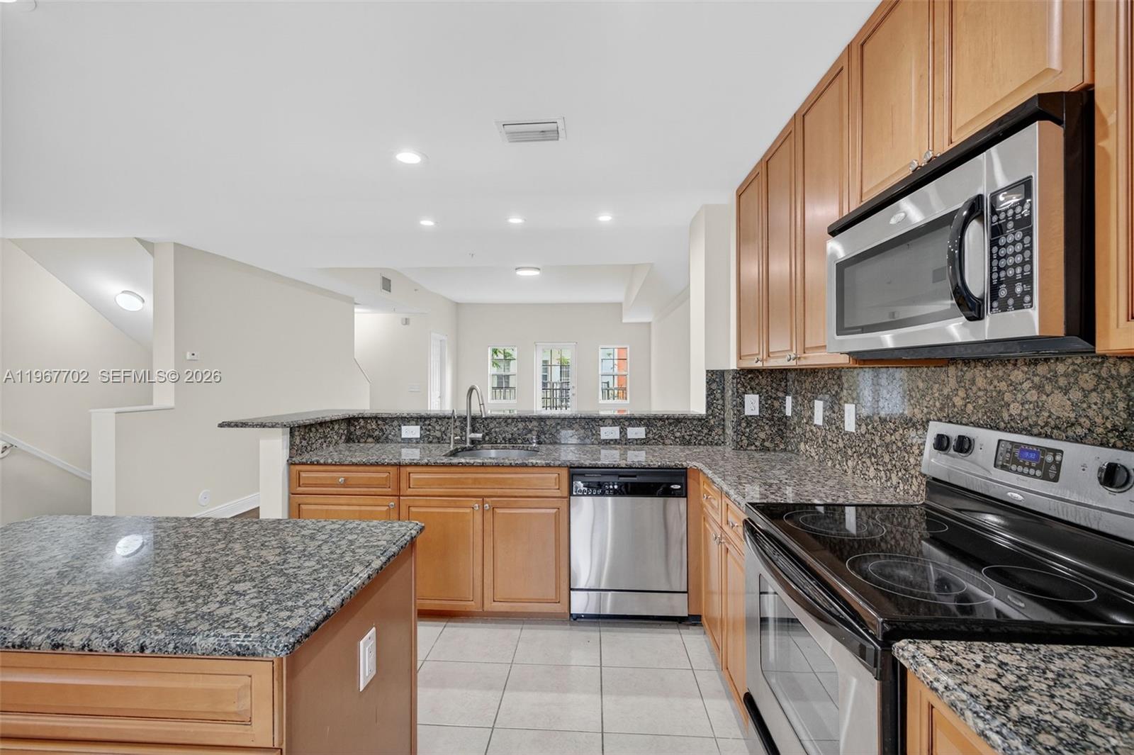 CYPRESS GROVE - Residential