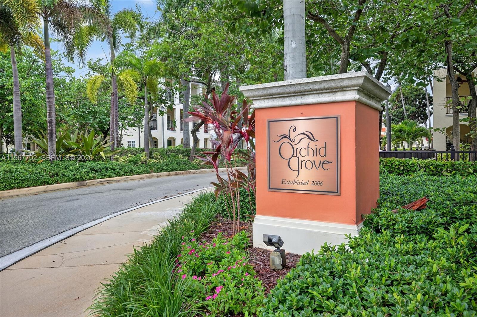 CYPRESS GROVE - Residential