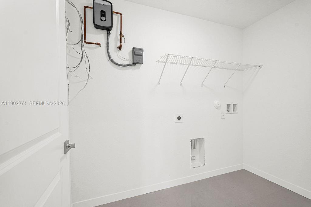 CHLOE ESTATES - Residential