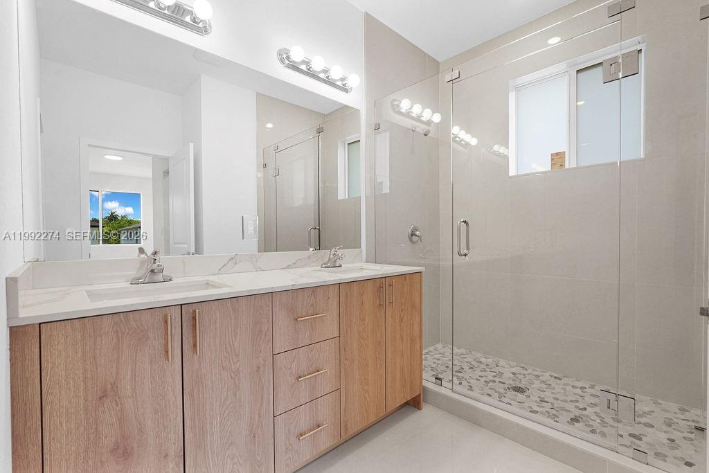 CHLOE ESTATES - Residential