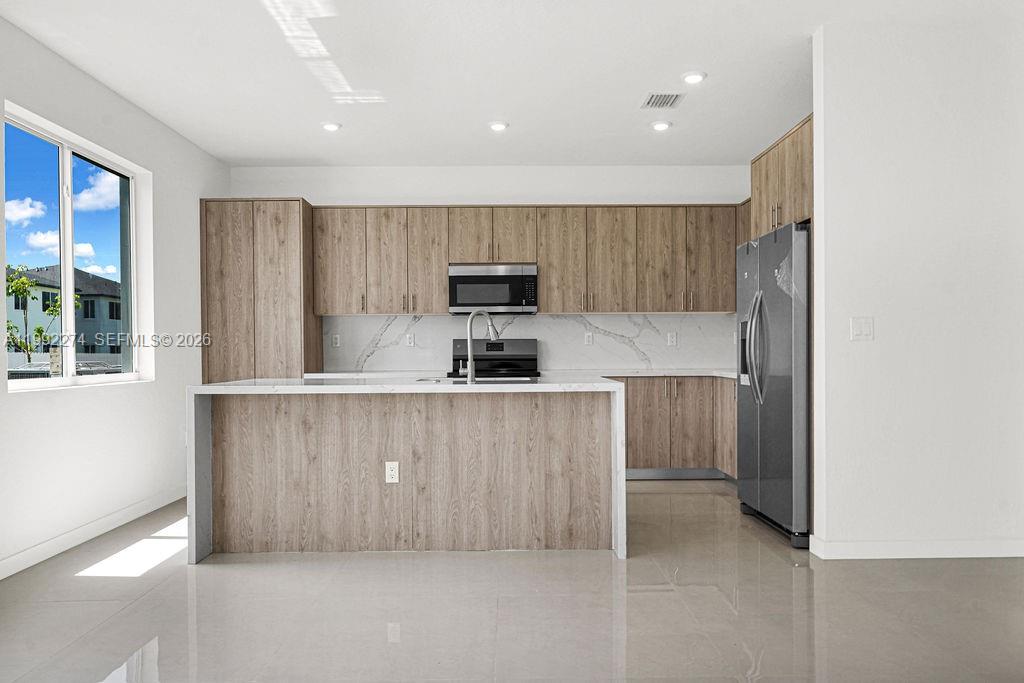 CHLOE ESTATES - Residential