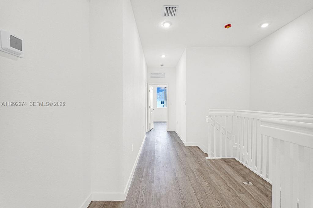 CHLOE ESTATES - Residential