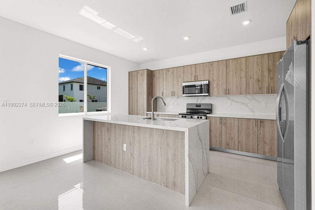 CHLOE ESTATES - Residential