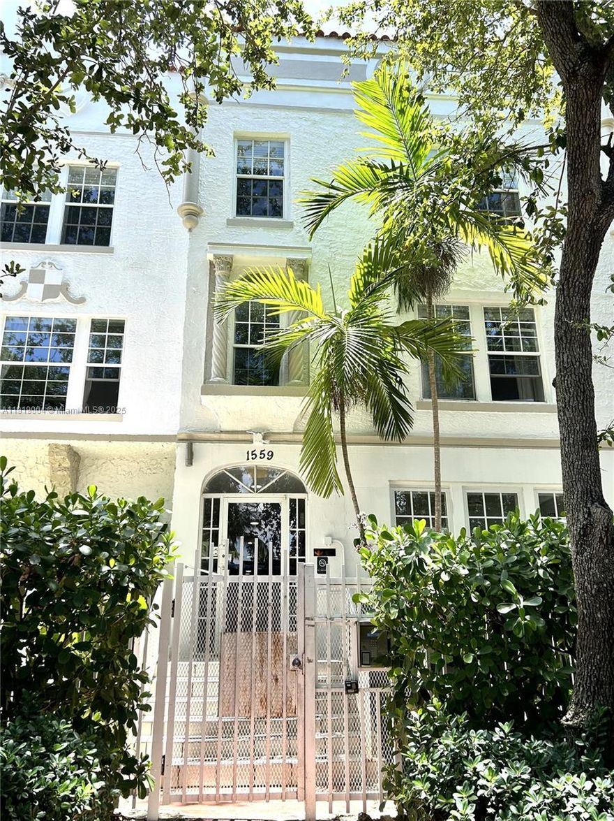 In the heart of Miami Beach. Bright and airy 2-bedroom, 1 bath - 3rd floor apartment. Ideally located on Michigan Avenue. Classic 1925 Art Deco Building. Set on a quiet tree-lined street just one block from Lincoln Road. 

The apartment features abundant natural light, open views of lush greenery, and an inviting sense of space. Kitchen features S/S appliances and open bar seating. Both bedrooms have very large closets. 
Central A/C. On-site laundry facilities

Enjoy the charm of a small gated, well maintained 3 story building with only few neighbors and effortless street parking.
Bright. Quiet. Walkable. Full of character.
Step outside and you're  minutes away from everything: cafes, shops and the best of Miami Beach living.