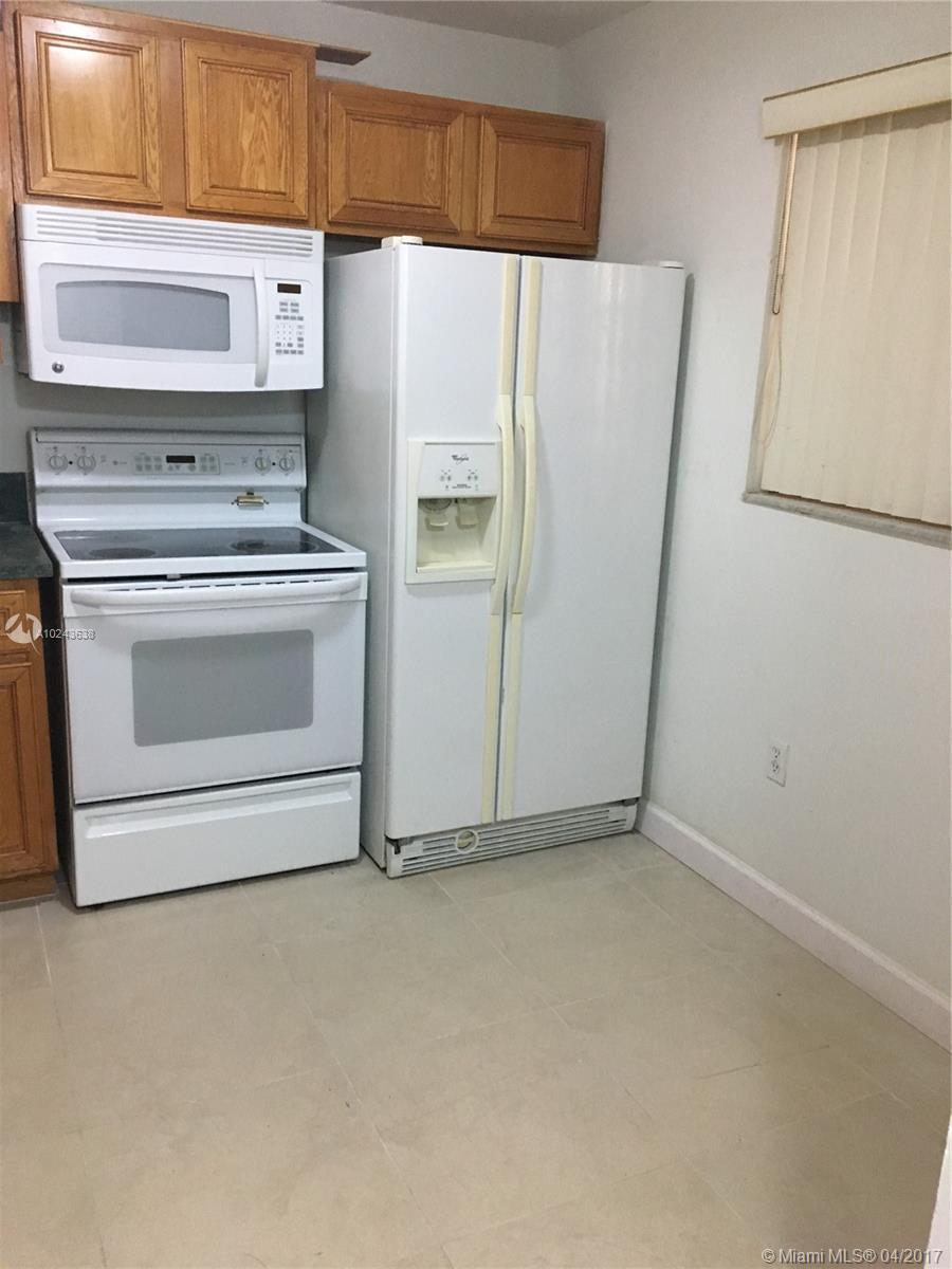 GARDENS OF KENDALL SO CON - Residential Lease