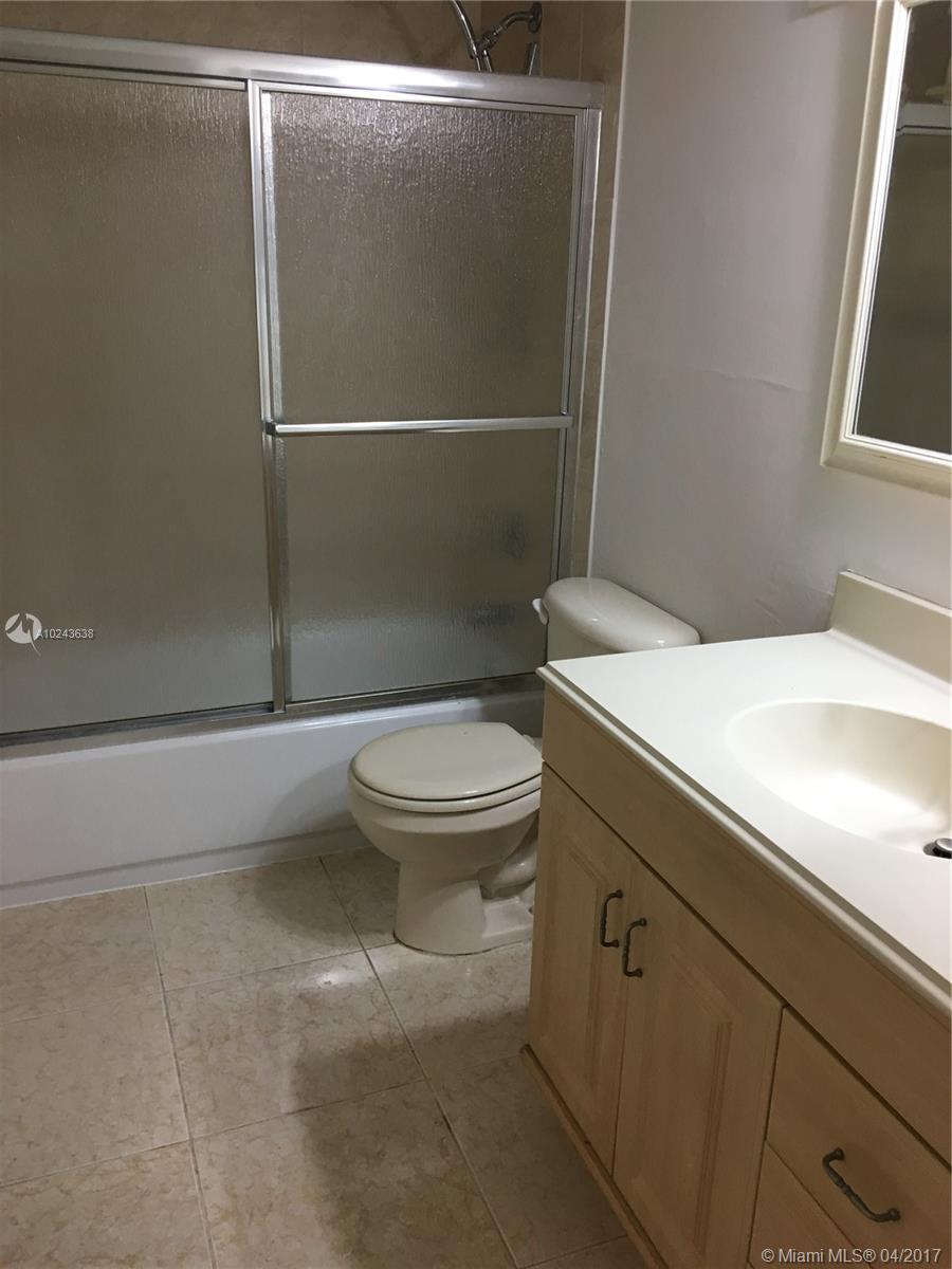 GARDENS OF KENDALL SO CON - Residential Lease