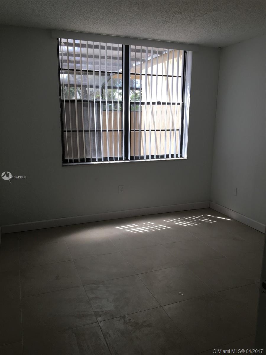 GARDENS OF KENDALL SO CON - Residential Lease