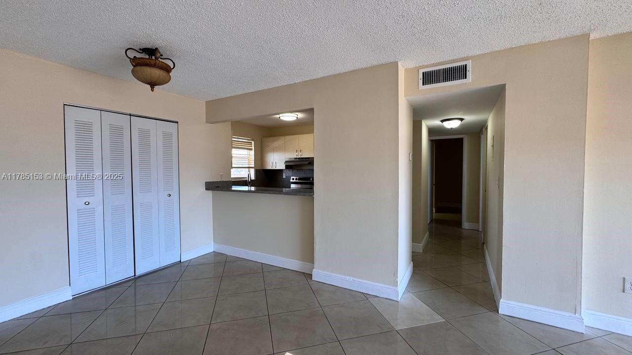 8889 Fontainebleau Blvd 503
