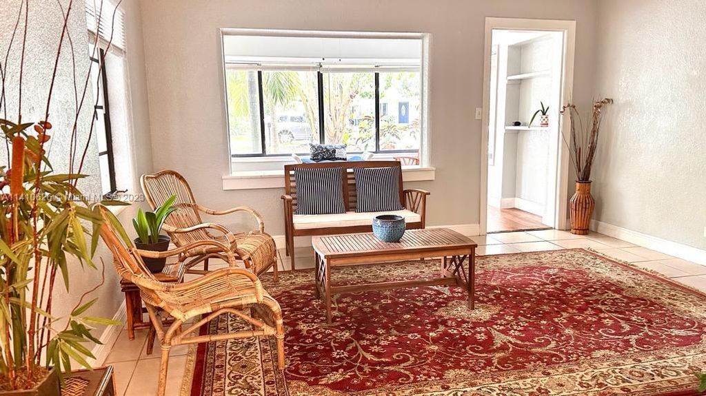 Photo of 1509 SW 24th St, Fort Lauderdale, FL 33315 (MLS # A11410626)