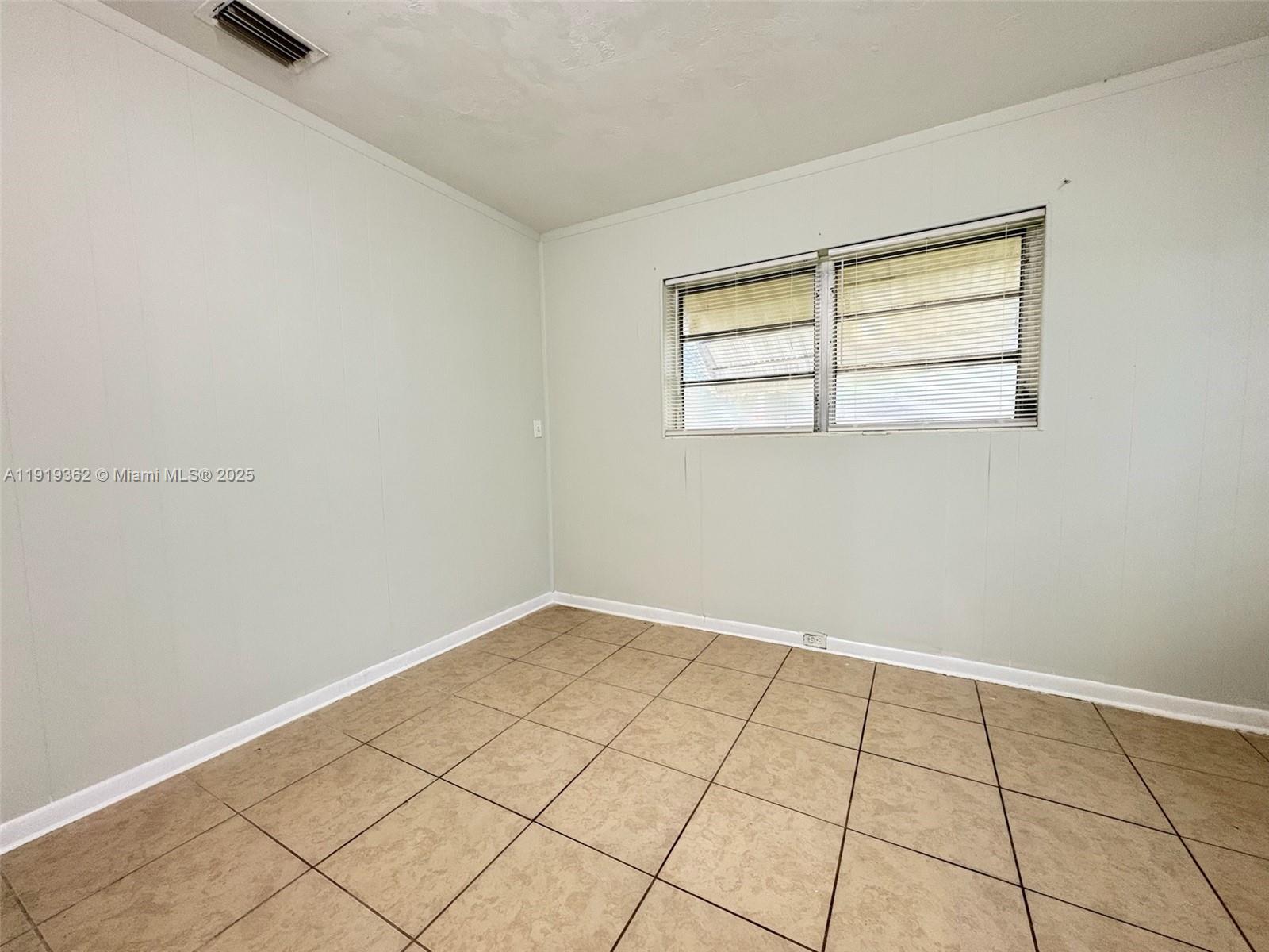 HILLMONT HGTS REV & ADD - Residential Lease