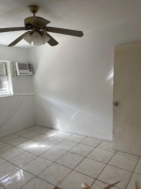 HIALEAH 10TH ADDN - Residential Lease