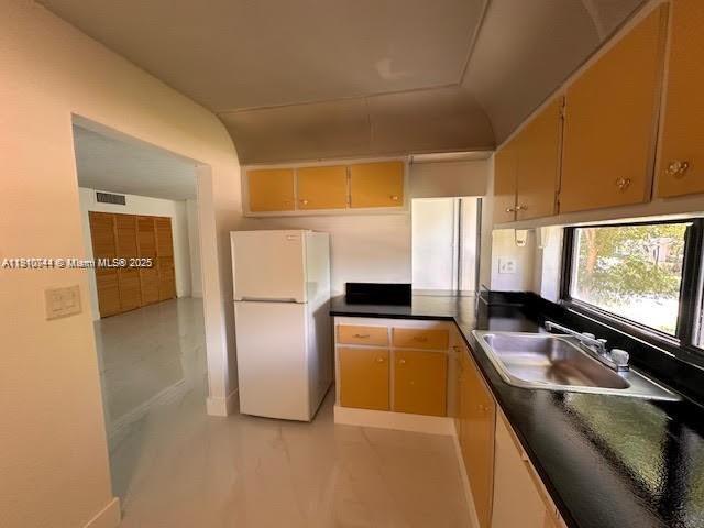 PLAZA OF AMERICAS CONDO P - Residential