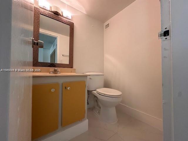 PLAZA OF AMERICAS CONDO P - Residential