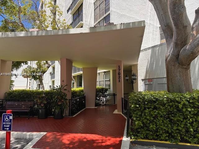 PLAZA OF AMERICAS CONDO P - Residential