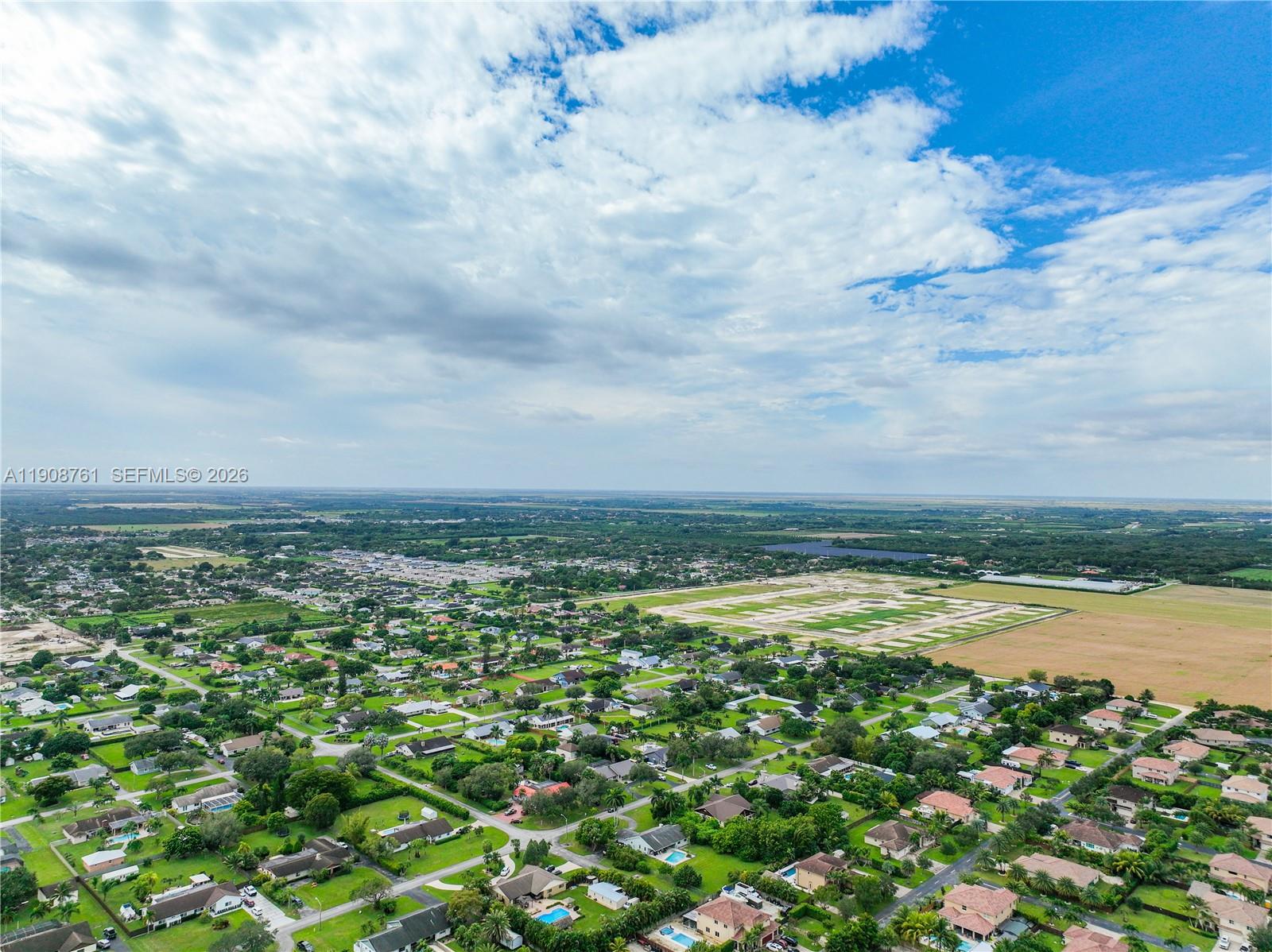 AVOCADO JUNCTION - Residential