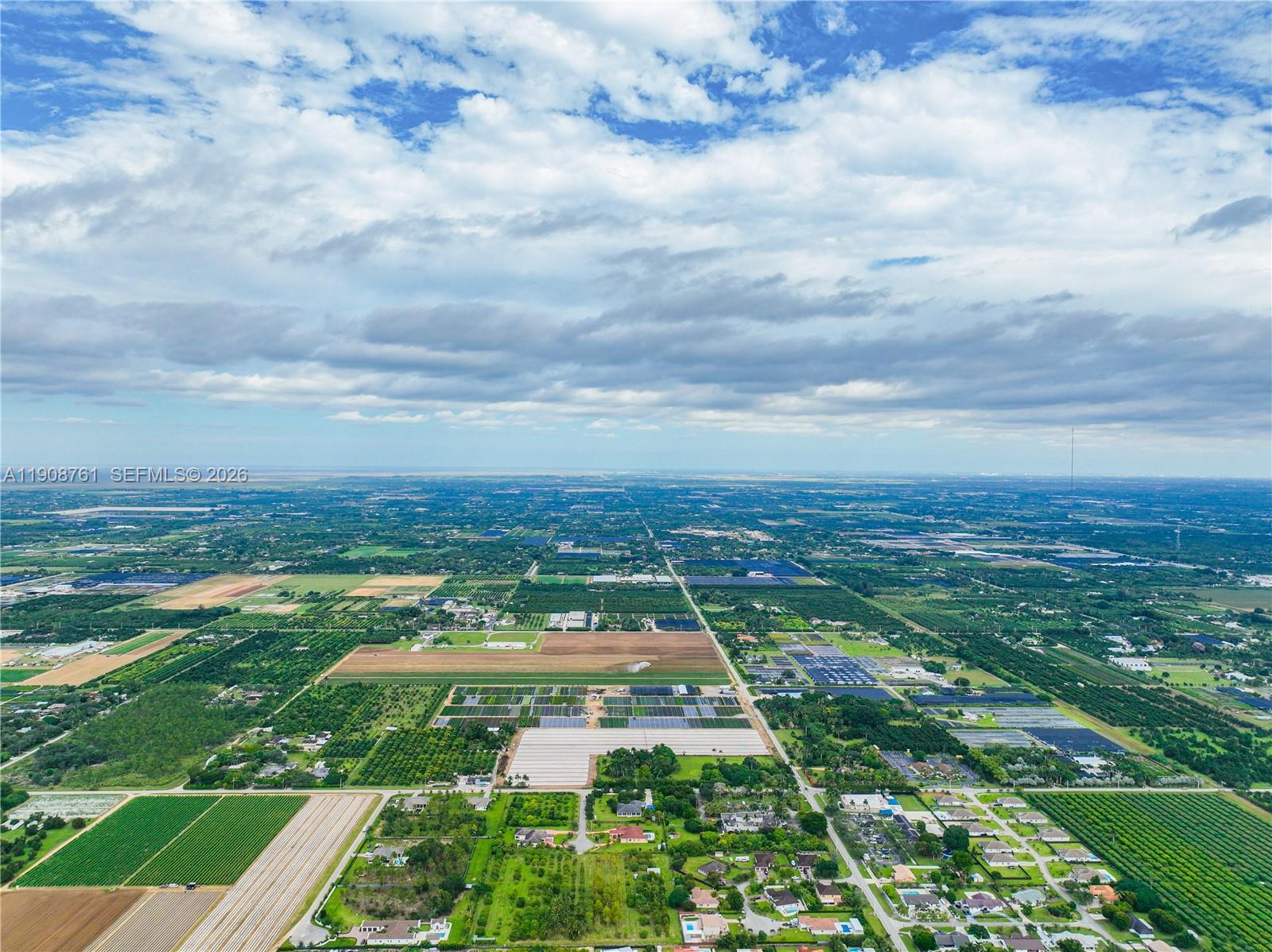 AVOCADO JUNCTION - Residential