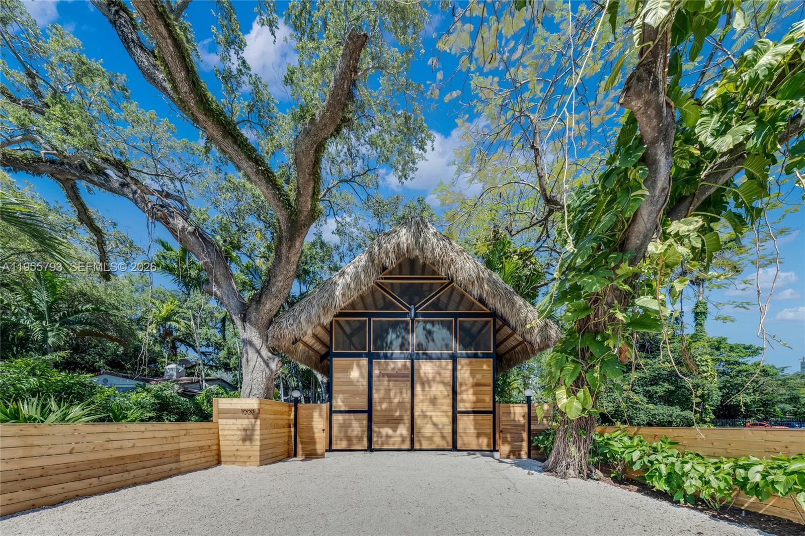 SPRING GARDEN - Residential