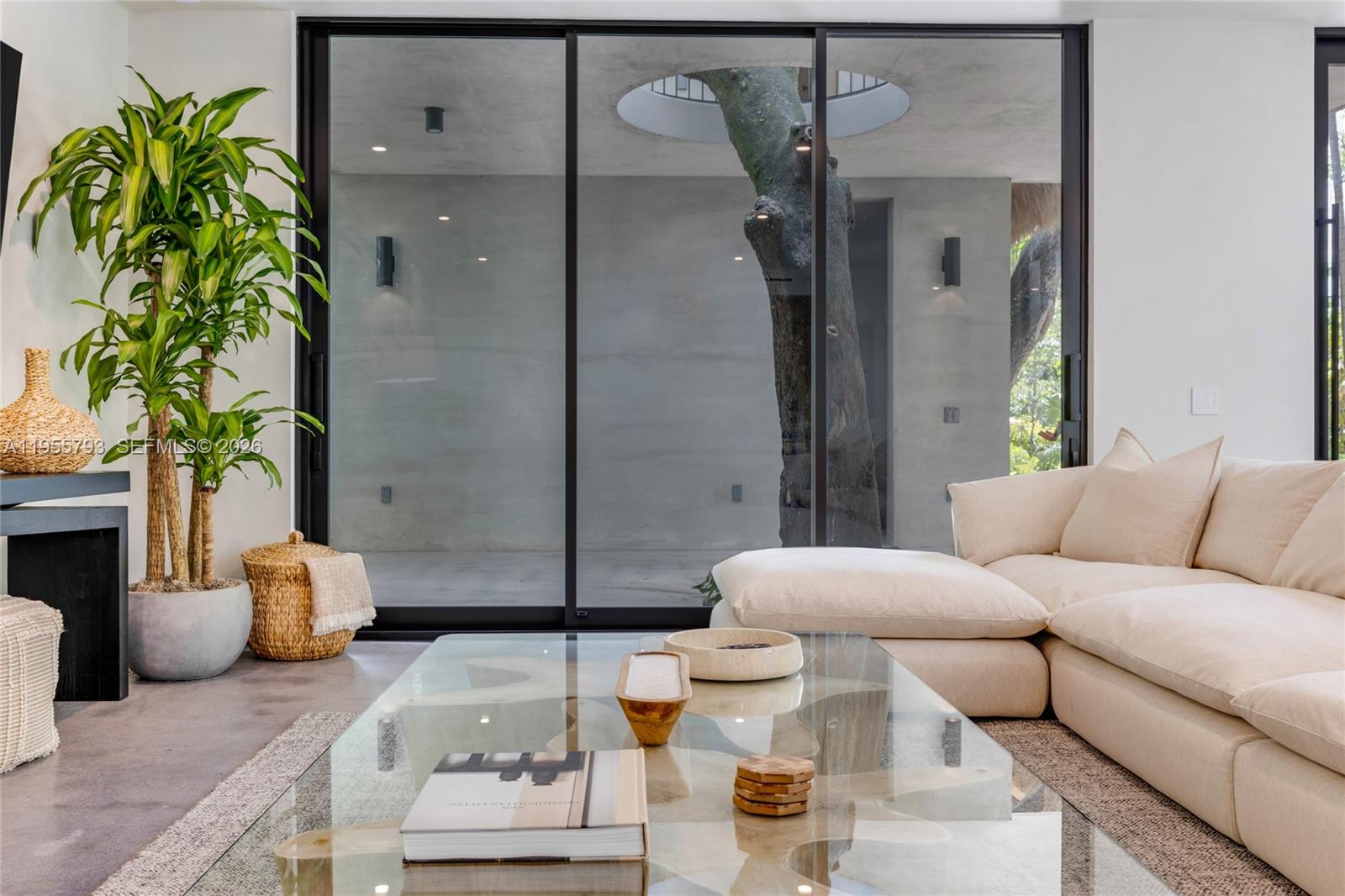 SPRING GARDEN - Residential