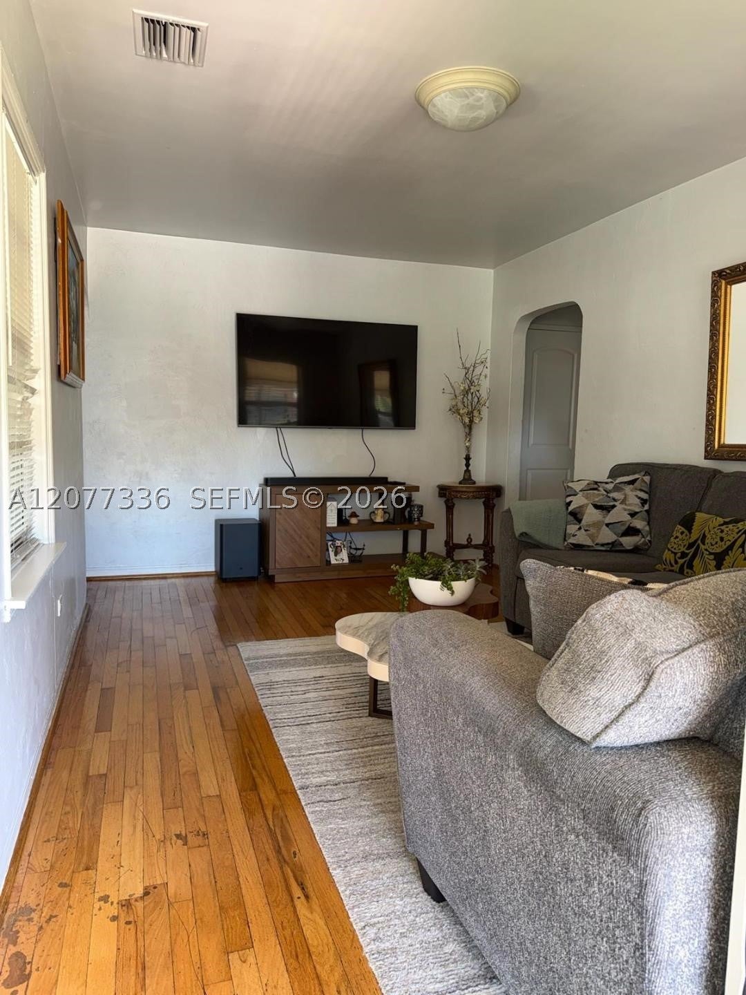 4289 NW 5th St