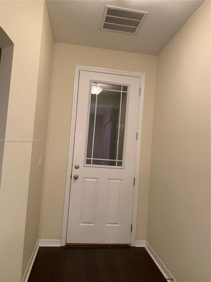 SUMMERPORT TRAIL - Residential