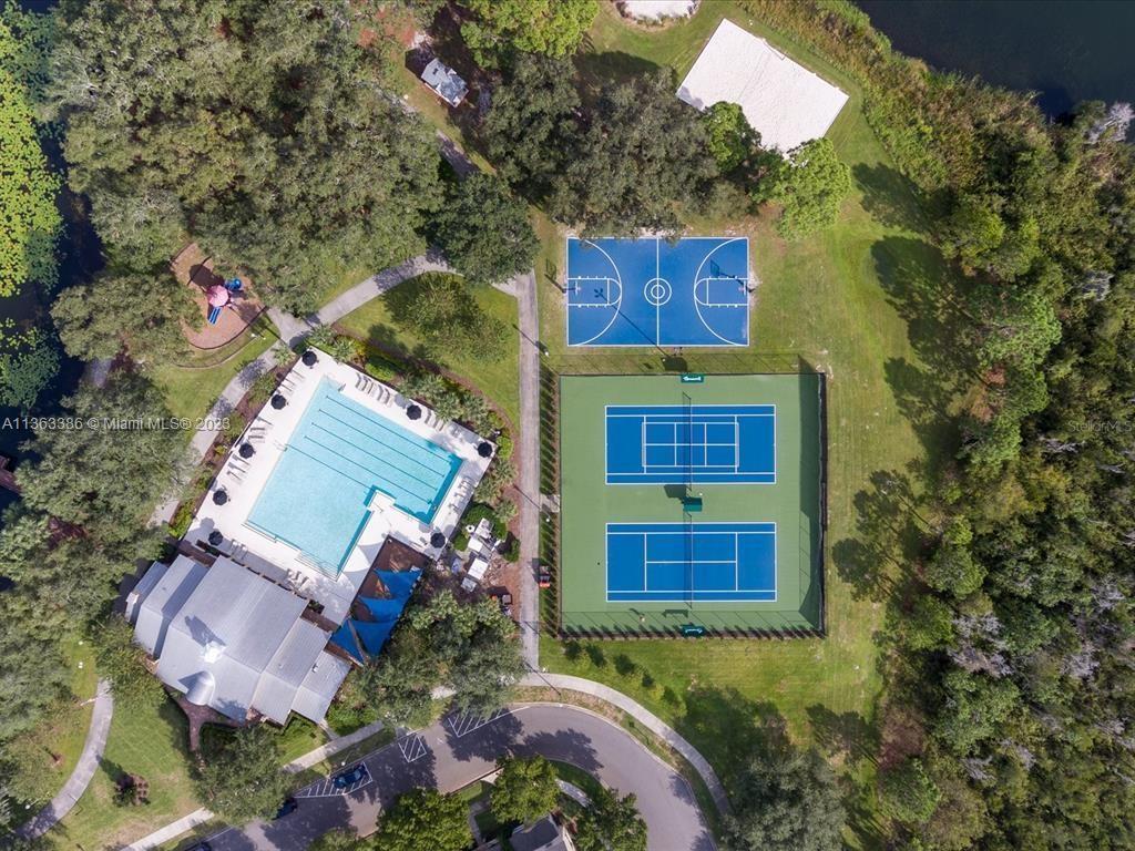 SUMMERPORT TRAIL - Residential