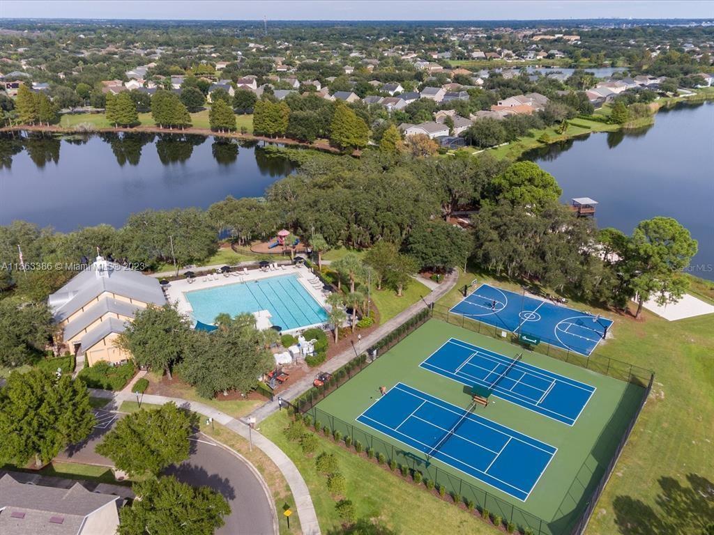 SUMMERPORT TRAIL - Residential