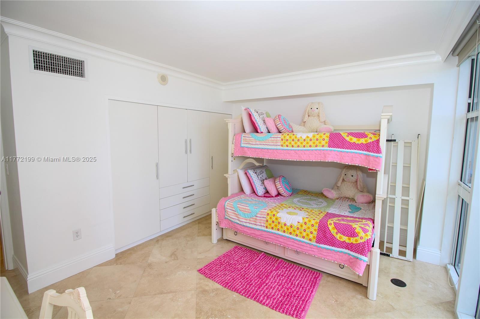 Harbour House Condo - Residential