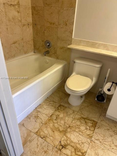 170 SE 14th St 3007
