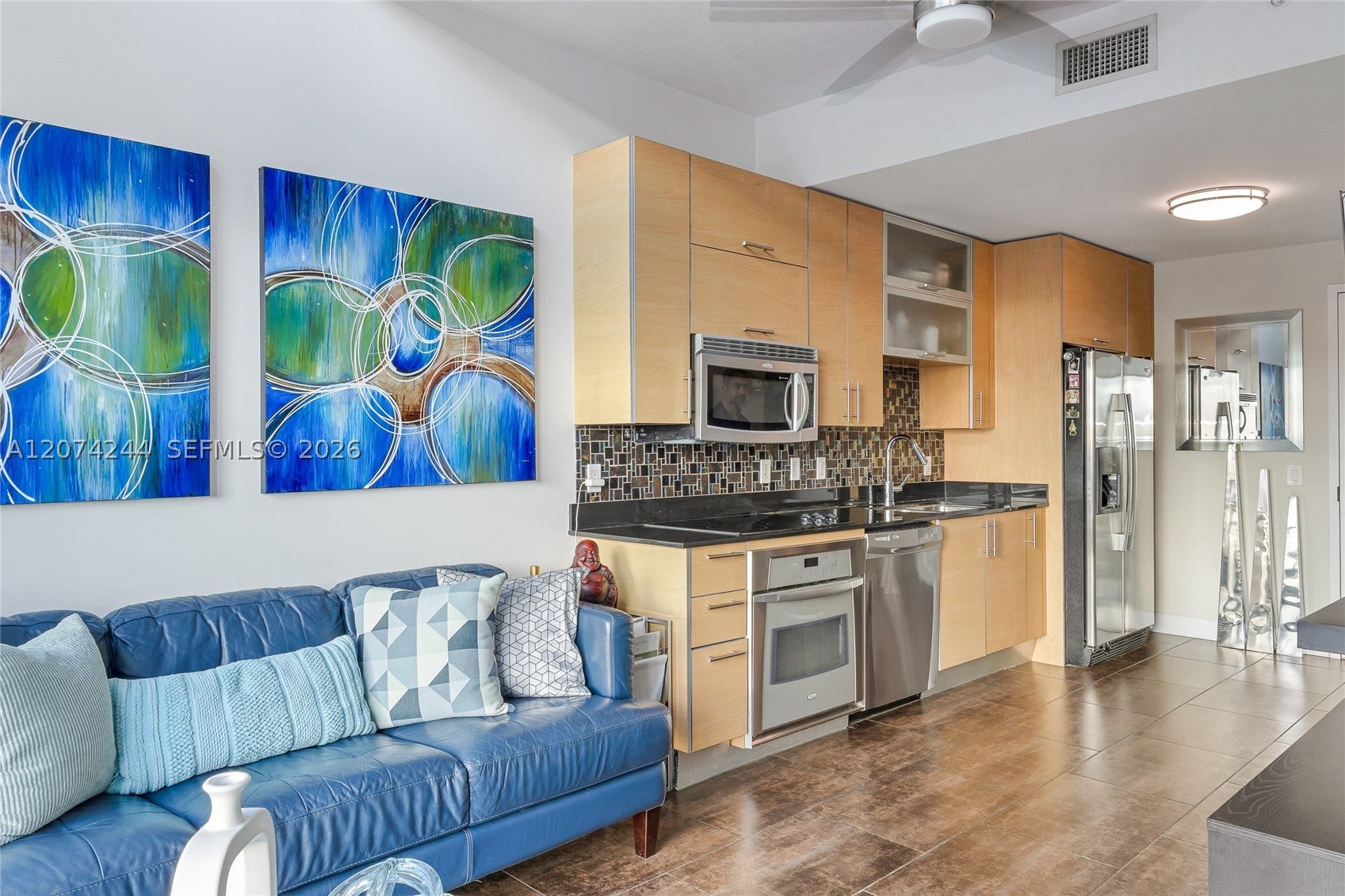 60 SW 13th St 3211