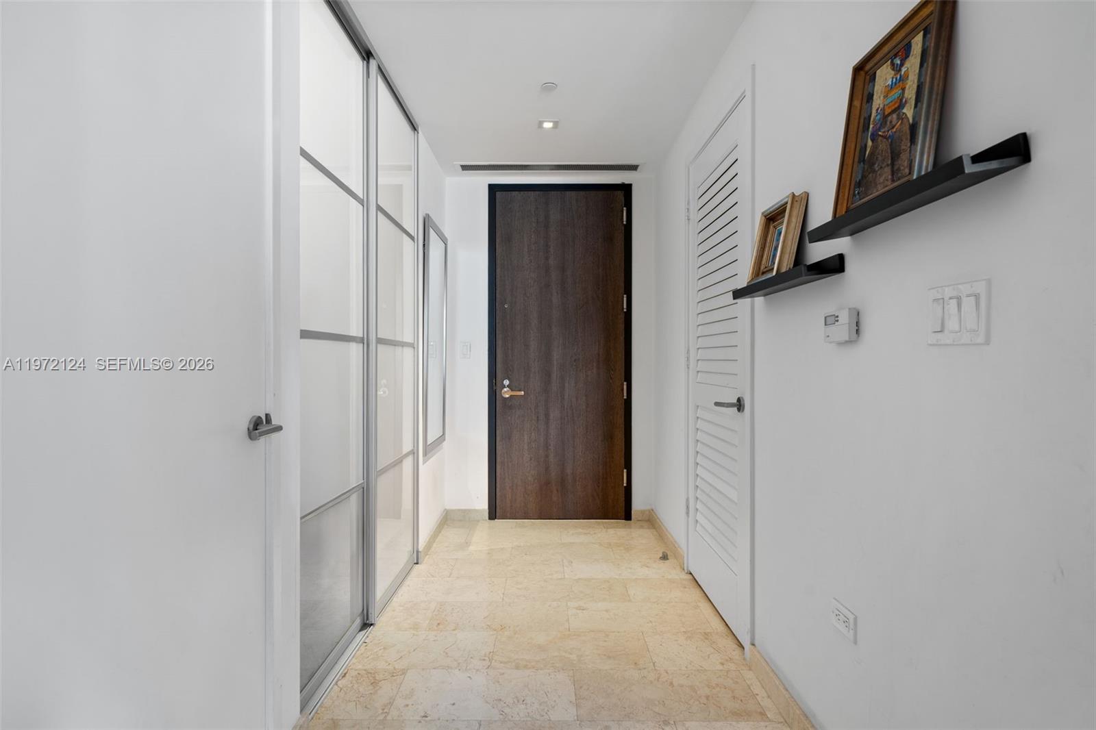 REACH CONDO - Residential