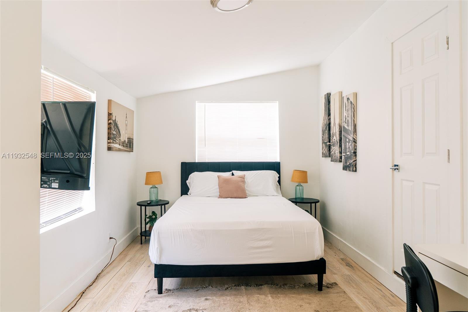 ARCOLA GARDENS - Residential