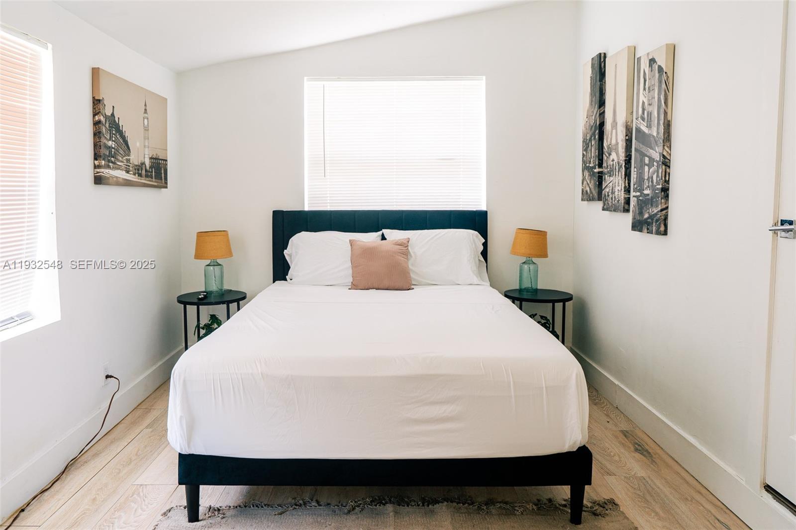 ARCOLA GARDENS - Residential