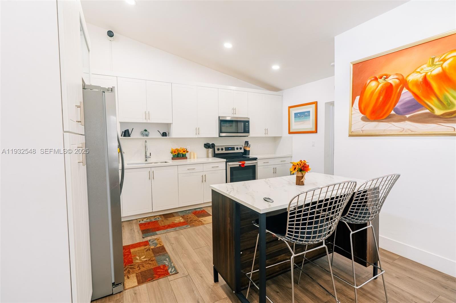 ARCOLA GARDENS - Residential