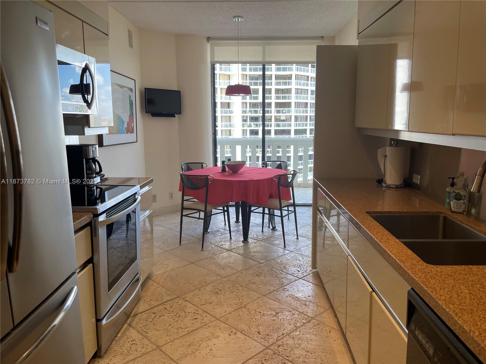 WILLIAMS ISLAND - Residential Lease